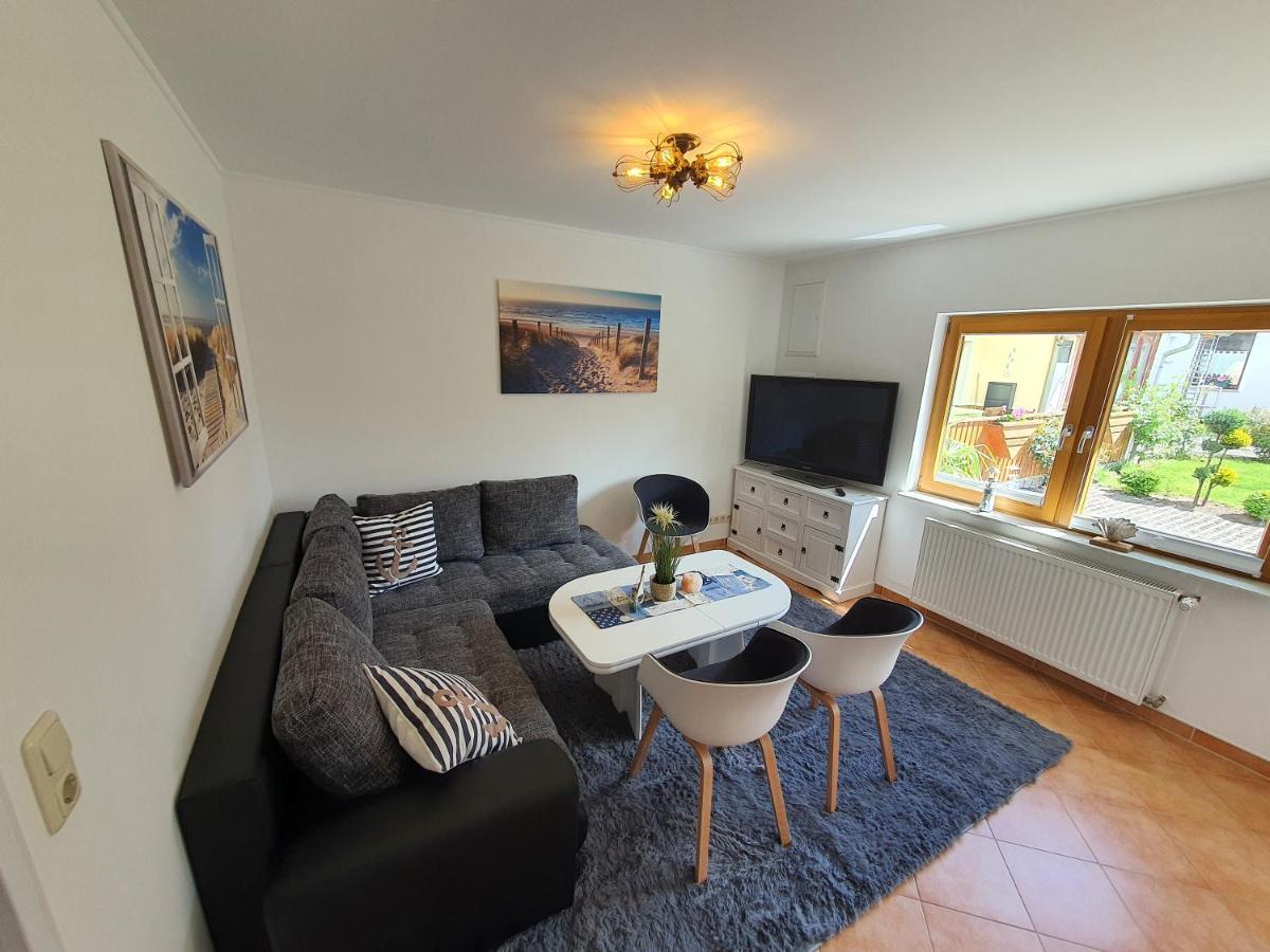 Ferienwohnung Oerni Koserow エクステリア 写真