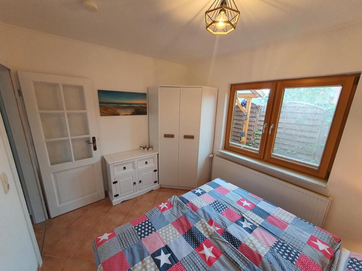 Ferienwohnung Oerni Koserow エクステリア 写真