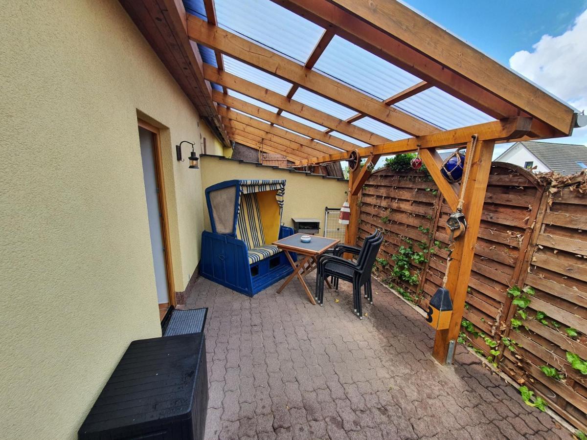 Ferienwohnung Oerni Koserow エクステリア 写真