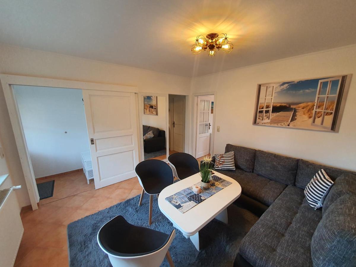 Ferienwohnung Oerni Koserow エクステリア 写真